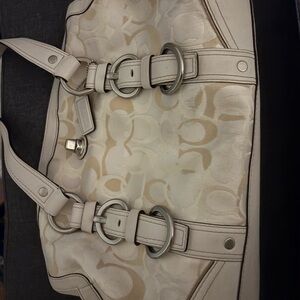 RARE Coach jacquard signature White Cream & Beige shoulder bag